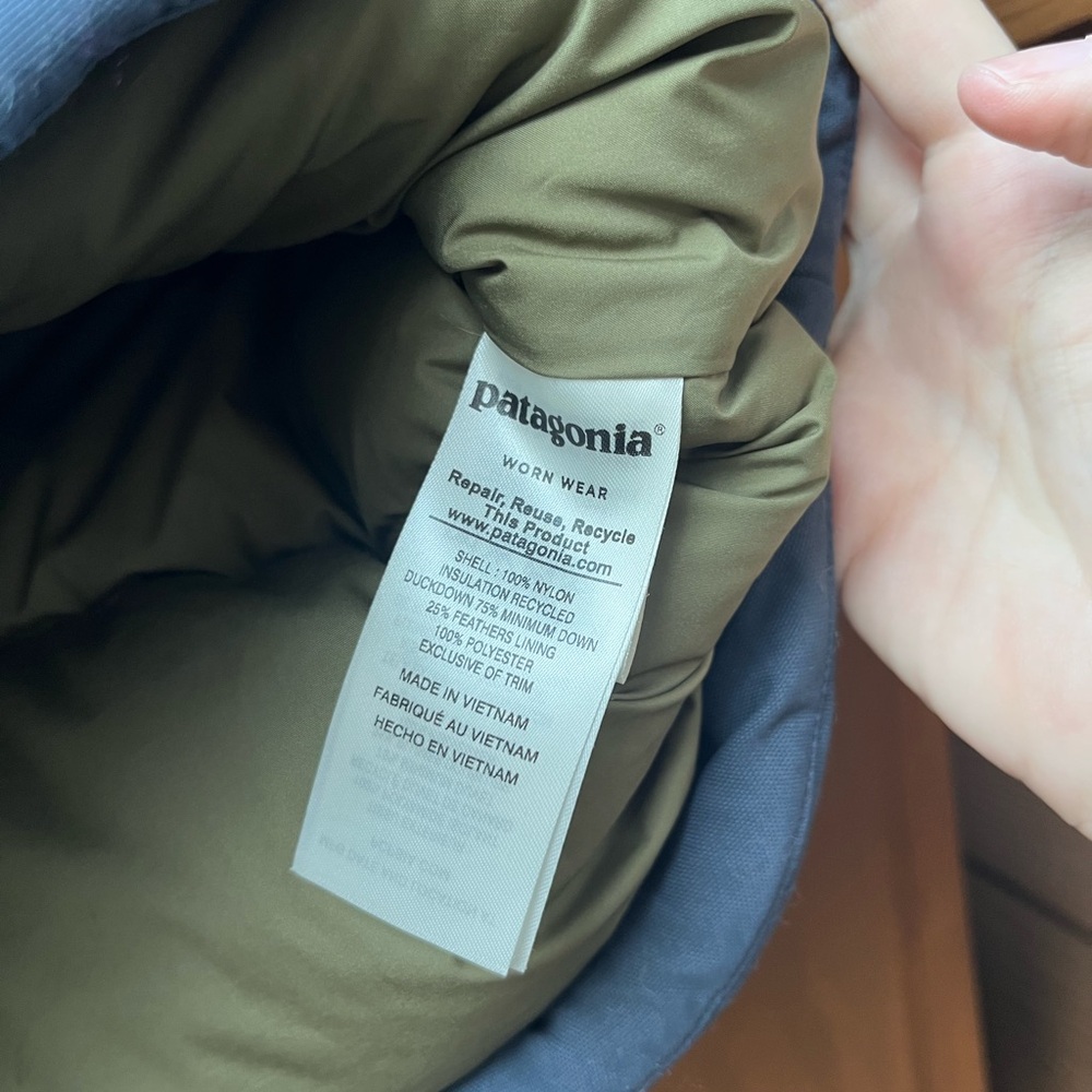 Patagonia Down Fill Puffer Hooded Bivy Vest In Navy Green Women’s M - Picture 8 of 11